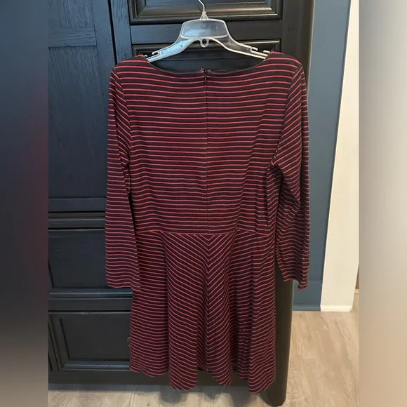 Gap red and blue striped dress, size 14 women’s - Picture 3 of 4